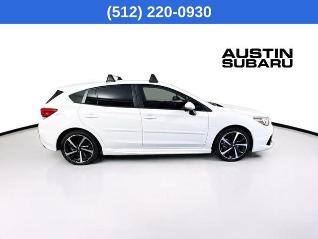 Photo of 2023 Crystal White Pearl Subaru Impreza