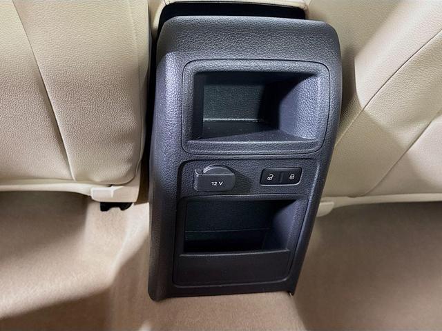 Photo of 2013 Black Volkswagen Jetta