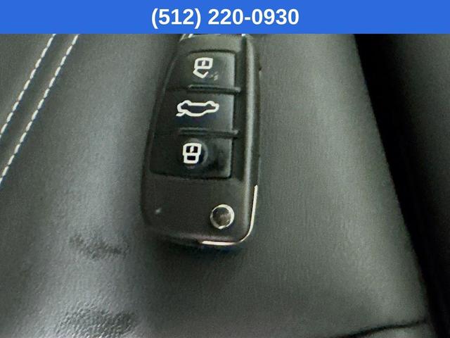 Photo of 2022 Ibis White Audi Q3