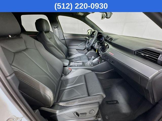 Photo of 2022 Ibis White Audi Q3