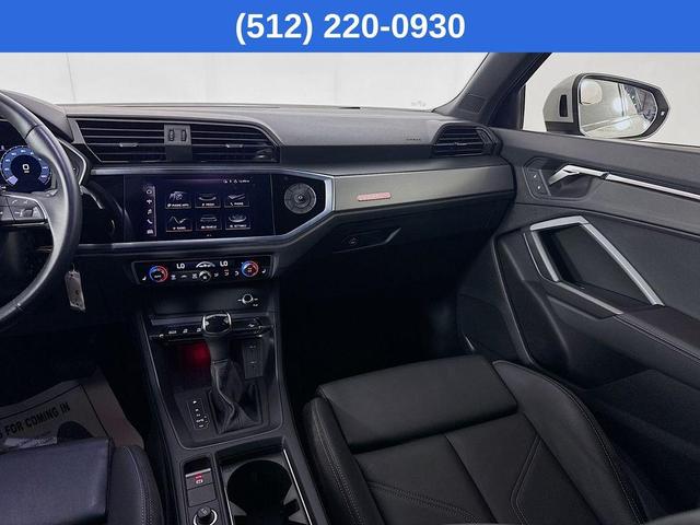Photo of 2022 Ibis White Audi Q3