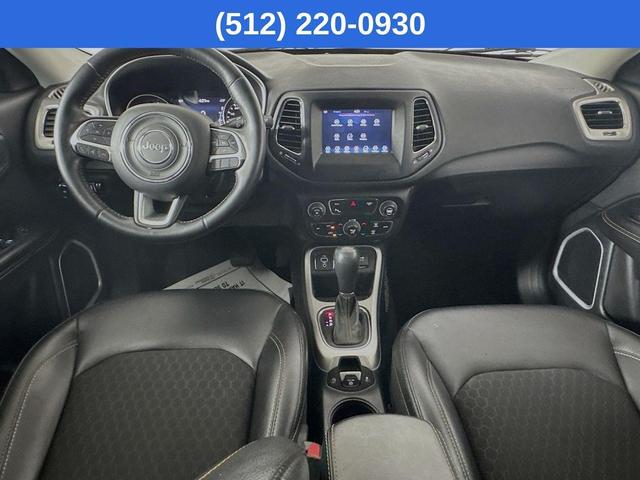 Photo of 2018 White Clearcoat Jeep Compass