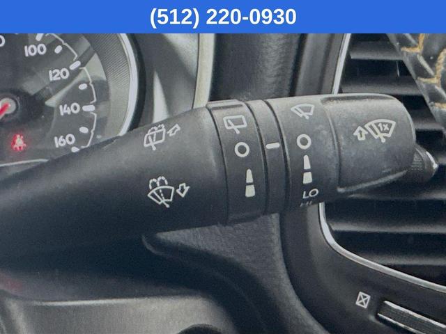 Photo of 2018 White Clearcoat Jeep Compass