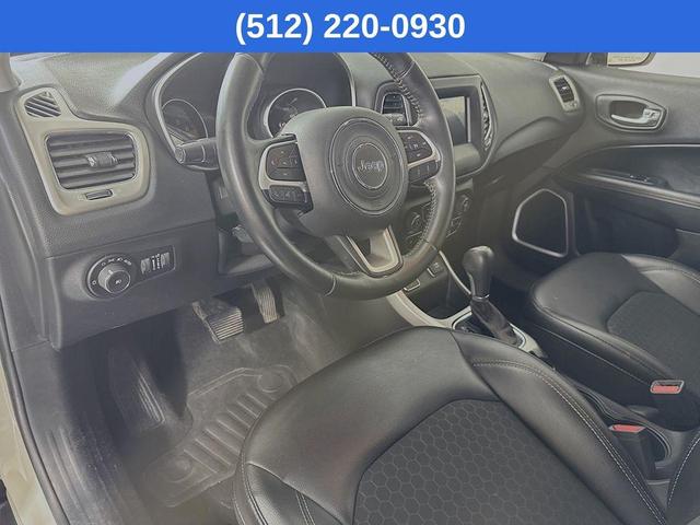Photo of 2018 White Clearcoat Jeep Compass