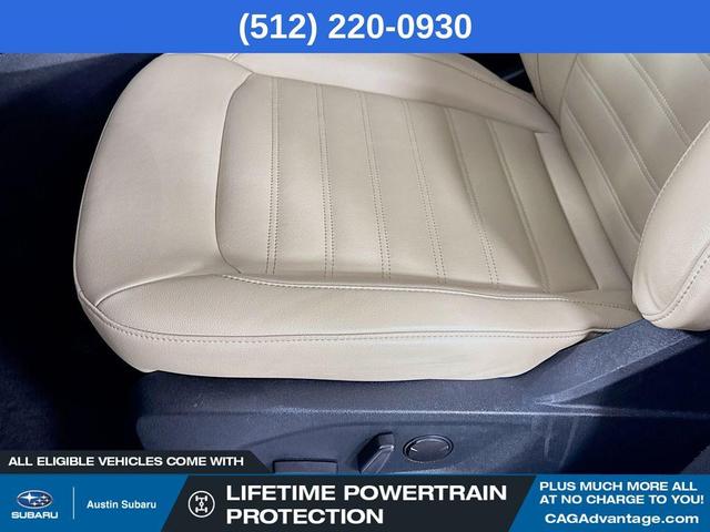 Photo of 2021 Oxford White Ford Edge