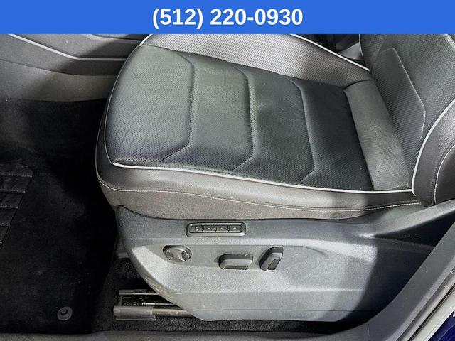 Photo of 2022 Atlantic Blue Volkswagen Tiguan