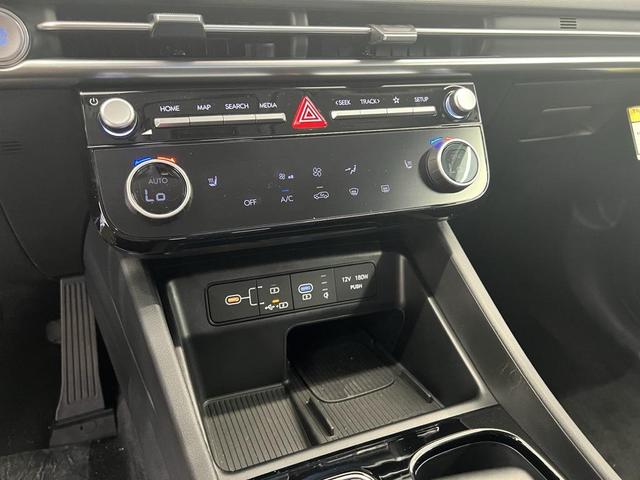 Photo of 2025 Phantom Black Hyundai TUCSON