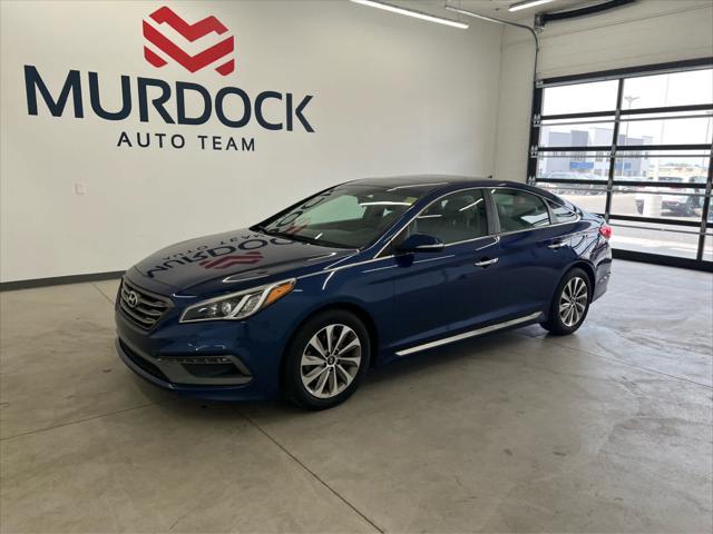 Photo of 2016 Lakeside Blue Hyundai SONATA