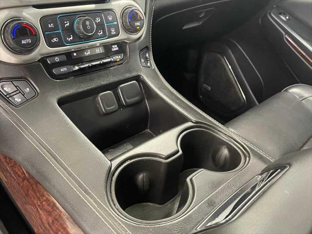 Photo of 2017 Onyx Black GMC Yukon XL