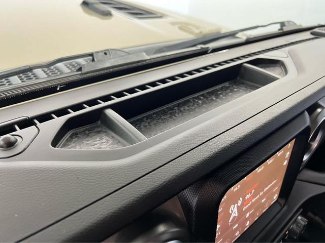 Photo of 2022 Limited Edition Gobi Clearcoat Jeep Gladiator