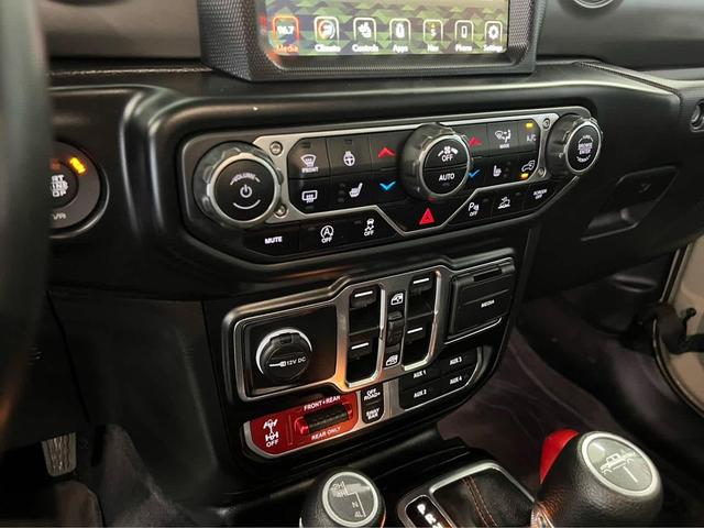 Photo of 2022 Limited Edition Gobi Clearcoat Jeep Gladiator