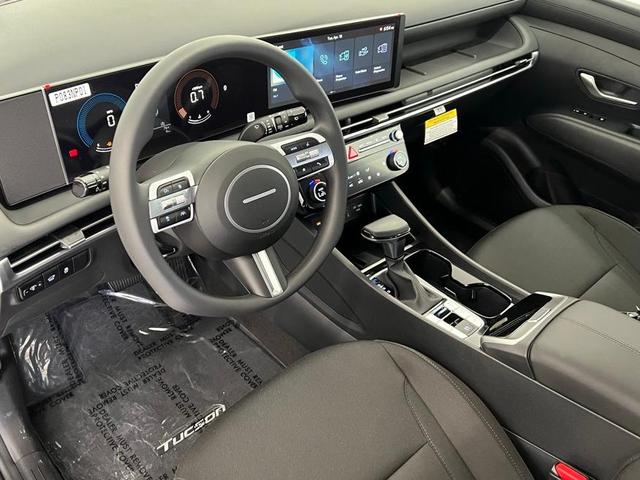 Photo of 2025 Phantom Black Hyundai TUCSON
