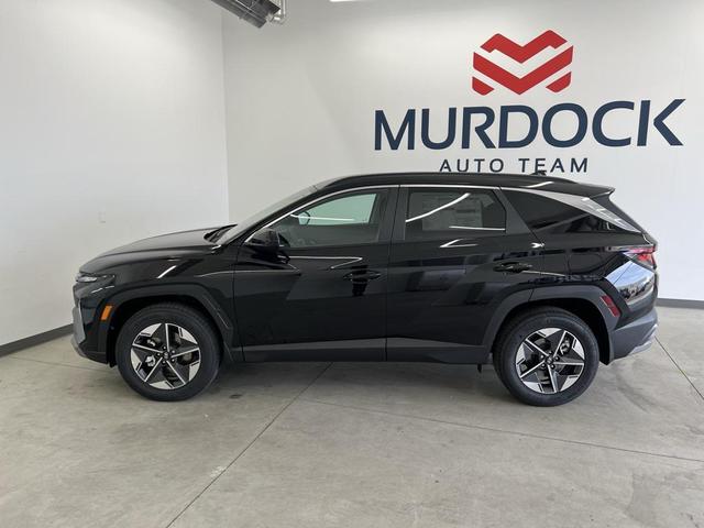 Photo of 2025 Phantom Black Hyundai TUCSON