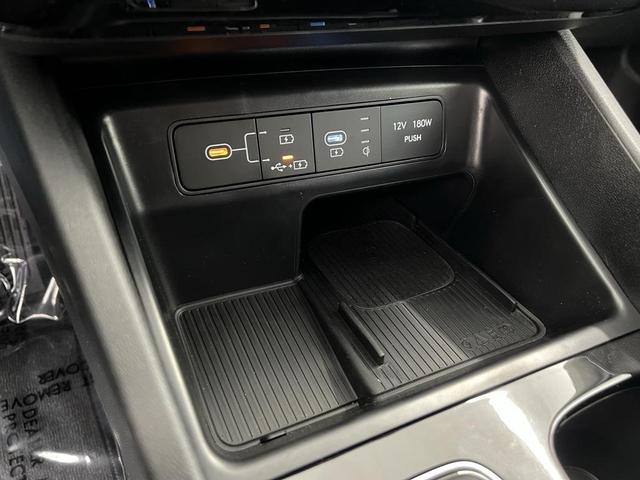 Photo of 2025 Phantom Black Hyundai TUCSON