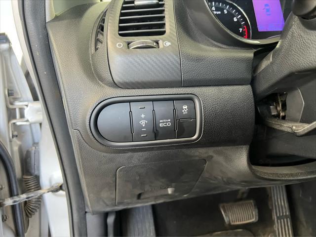 Photo of 2015 Silky Silver Kia Forte