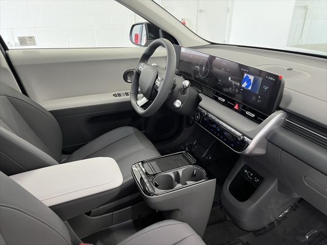 Photo of 2025 Abyss Black Hyundai IONIQ 5