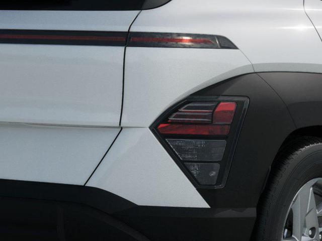 Photo of 2025 Atlas White Hyundai KONA