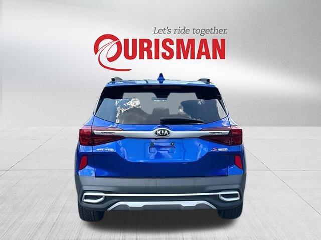 Photo of 2021 Neptune Blue Kia Seltos