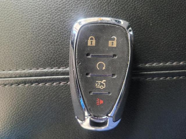 Photo of 2023 Summit White Chevrolet Malibu