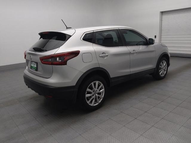 Photo of 2020 Brilliant Silver Metallic Nissan Rogue Sport