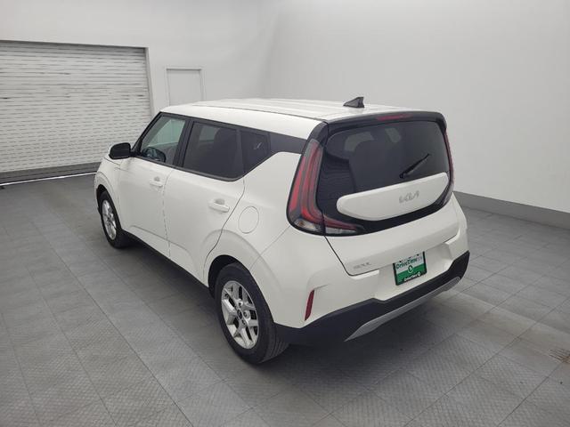 Photo of 2023 Snow White Pearl Kia Soul