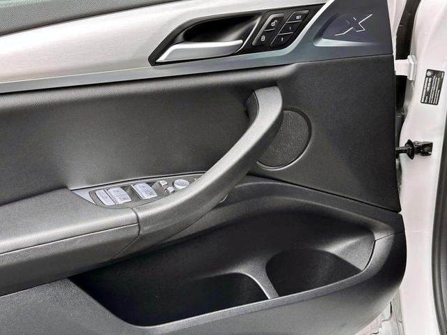 Photo of 2024 Mineral BMW X3