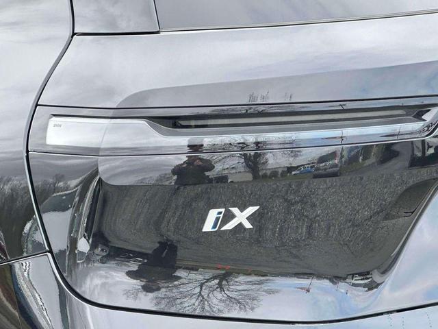 Photo of 2025 Black Sapphire Metallic BMW iX
