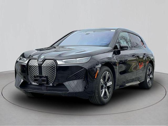 Photo of 2025 Black Sapphire Metallic BMW iX