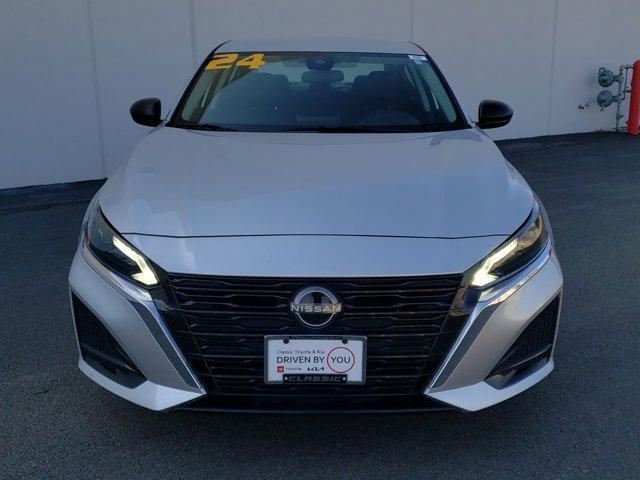 Photo of 2024 Brilliant Silver Metallic Nissan Altima