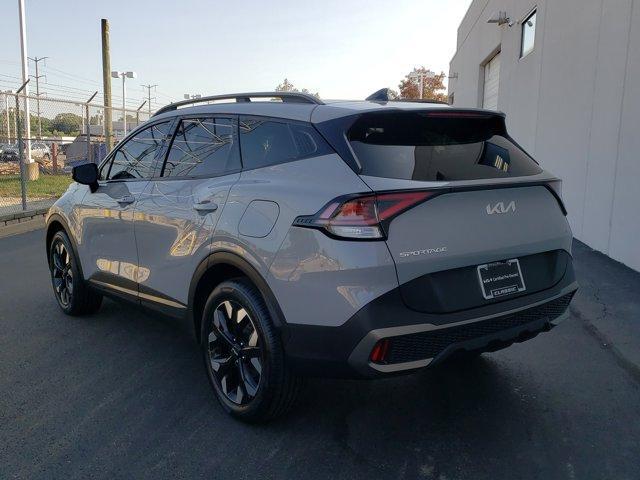 Photo of 2023 Wolf Gray Kia Sportage