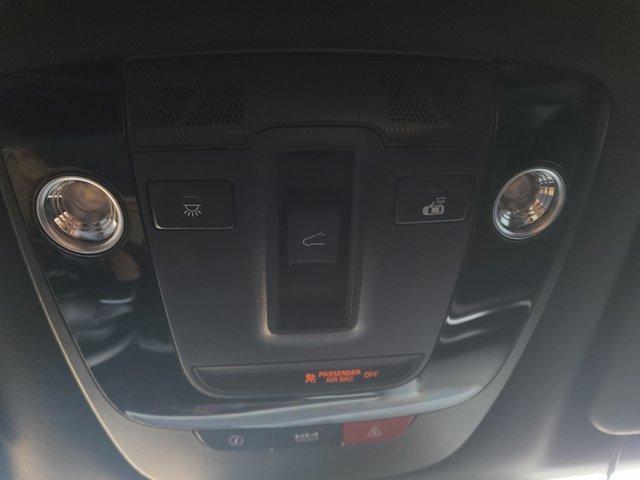 Photo of 2023 Wolf Gray Kia Sportage