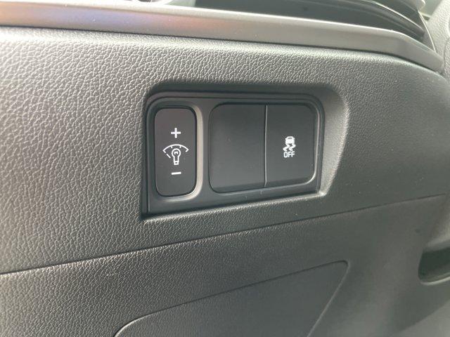 Photo of 2024 Ebony Black Kia Sorento