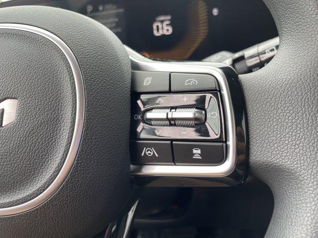 Photo of 2024 Ebony Black Kia Sorento