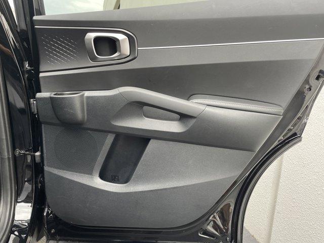 Photo of 2024 Ebony Black Kia Sorento
