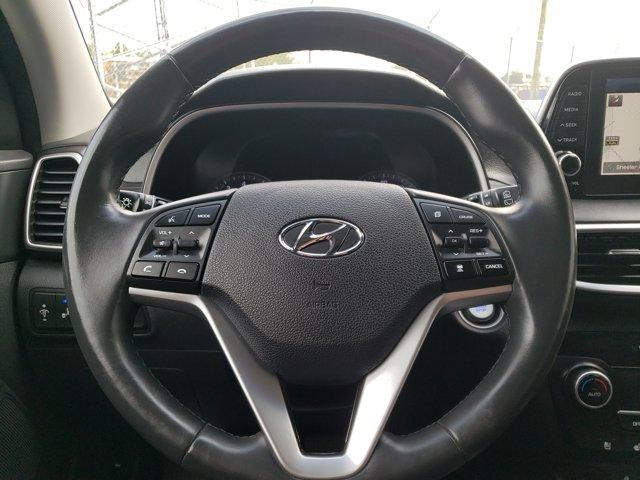 Photo of 2019 Molten Silver Hyundai TUCSON