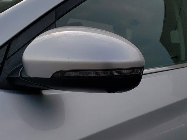 Photo of 2019 Molten Silver Hyundai TUCSON