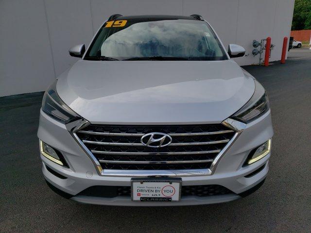 Photo of 2019 Molten Silver Hyundai TUCSON