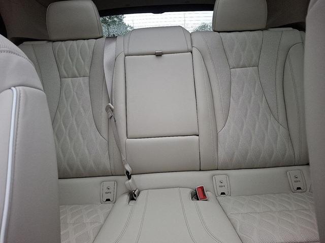 Photo of 2023 Sapphire Metallic Buick Envision