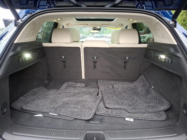 Photo of 2023 Sapphire Metallic Buick Envision