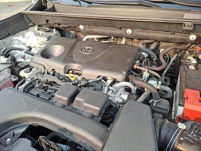Photo of 2022 Silver Sky Metallic Toyota RAV4