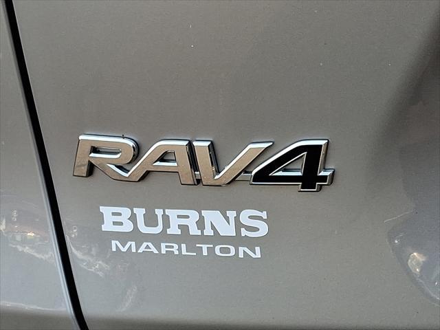 Photo of 2022 Silver Sky Metallic Toyota RAV4
