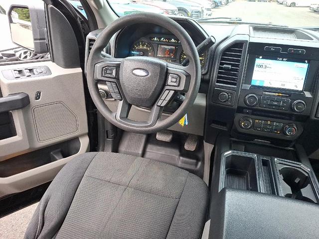 Photo of 2018 Shadow Black Ford F-150