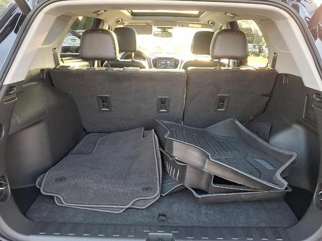 Photo of 2022 Ebony Twilight Metallic GMC Terrain