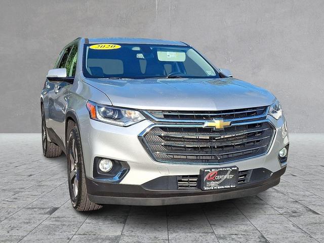 Photo of 2020 Silver Ice Metallic Chevrolet Traverse