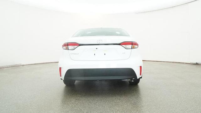 Photo of 2025 Ice Cap Toyota Corolla