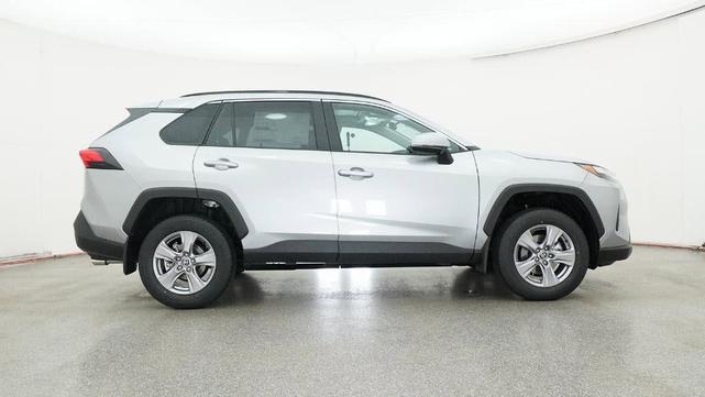 Photo of 2025 Silver Sky Metallic Toyota RAV4