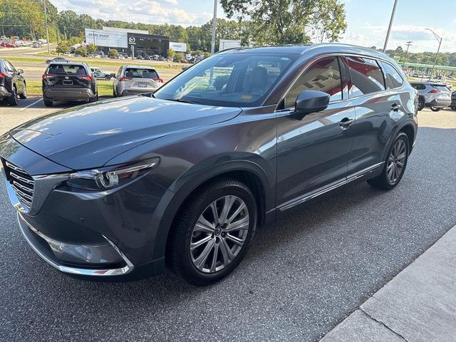 Photo of 2021 Machine Gray Metallic Mazda CX-9