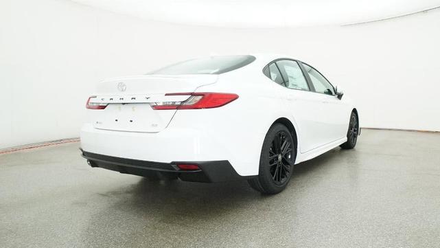 Photo of 2025 Ice Cap Toyota Camry