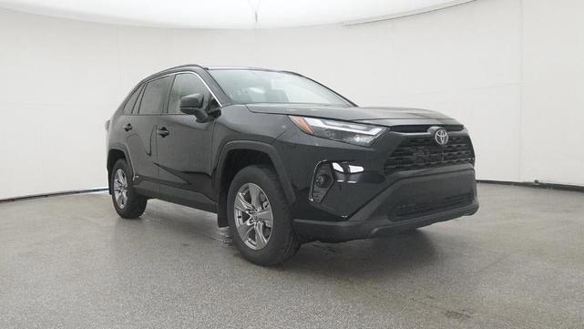 Photo of 2025 Midnight Black Metallic Toyota RAV4 Hybrid