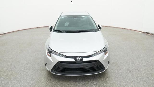 Photo of 2025 Classic Silver Metallic Toyota Corolla